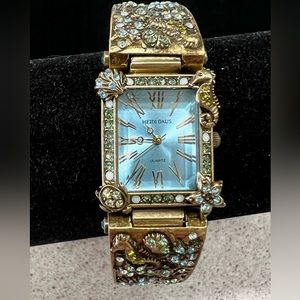 Heidi Daus Swarovski Crystals vintage bracelet/watch seahorses,shells & sea life